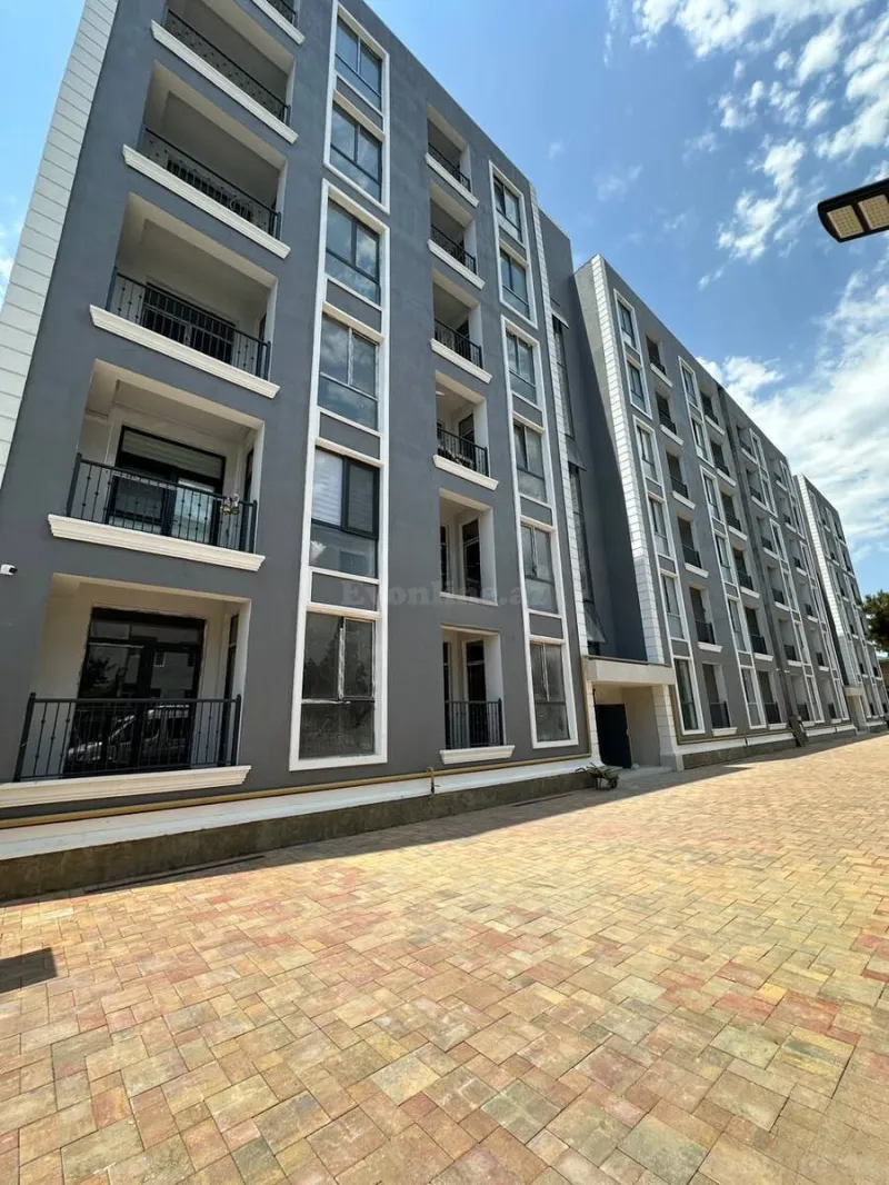 2 otaqlı Mənzil 64.5 m² Xətai r. Satılır