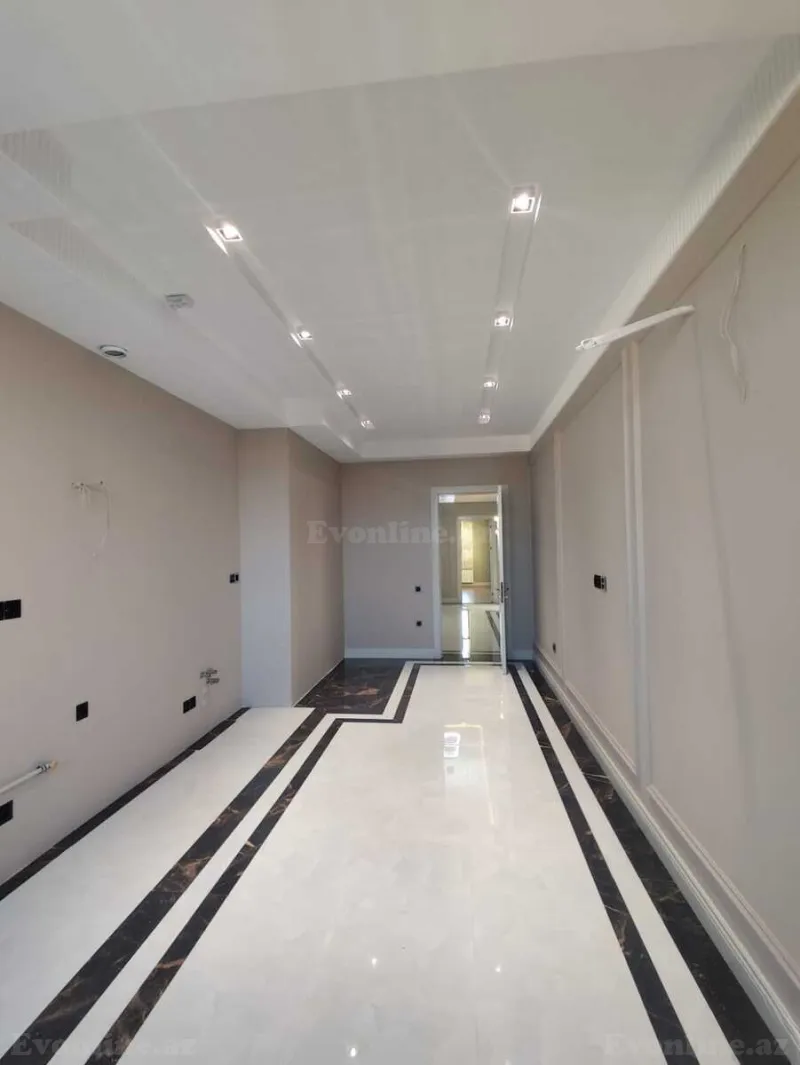 Satılır 3 otaqlı Mənzil Yeni tikili 146 m² Xalqlar Dostluğu m. - şəkil 3