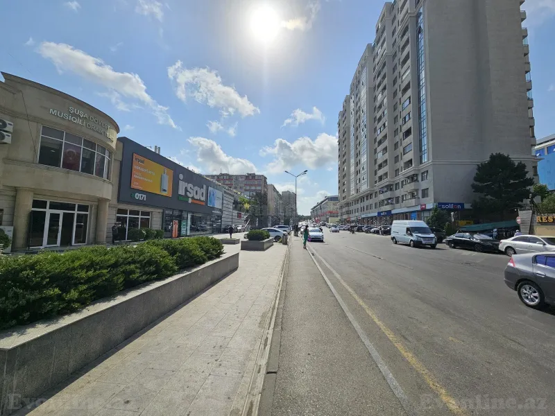 Satılır 3 otaqlı Mənzil Köhnə tikili 90 m² Azadlıq prospekti m. - şəkil 2