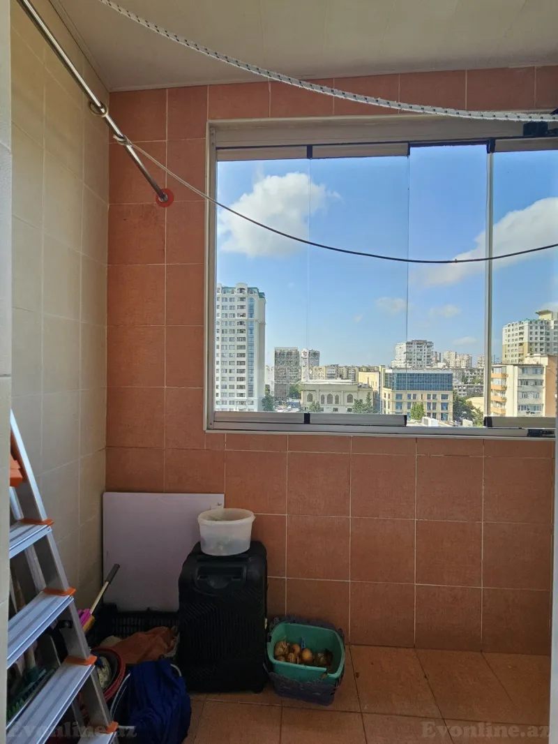 Satılır 3 otaqlı Mənzil Köhnə tikili 90 m² Azadlıq prospekti m. - şəkil 19