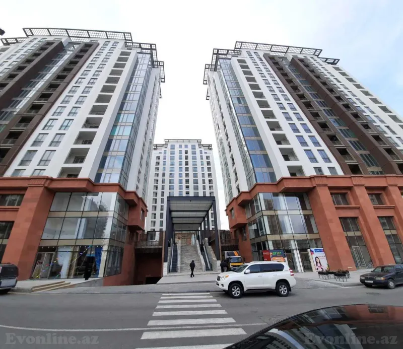 2 otaqlı Mənzil 90 m² Elmlər Akademiyası m. Kirayə verilir