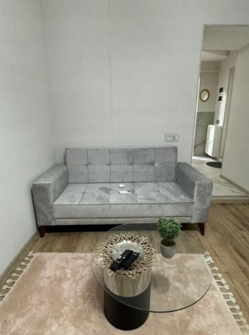 Satılır 1 otaqlı Mənzil Köhnə tikili 35 m² Yasamal r. - şəkil 12