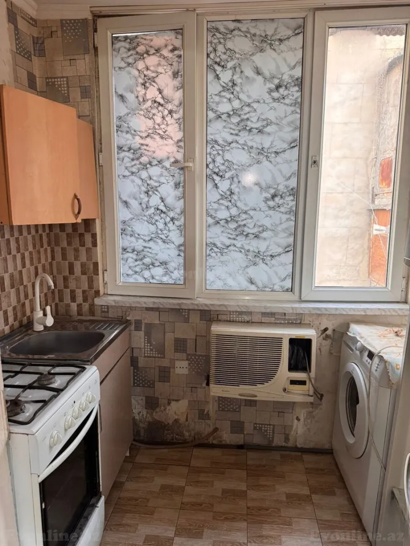 2 otaqlı Mənzil 38 m² 28 May m. Satılır