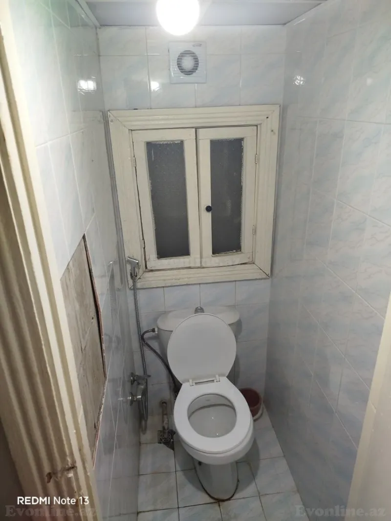 Kirayə verilir 3 otaqlı Mənzil Köhnə tikili 64 m² Bakıxanov - şəkil 16