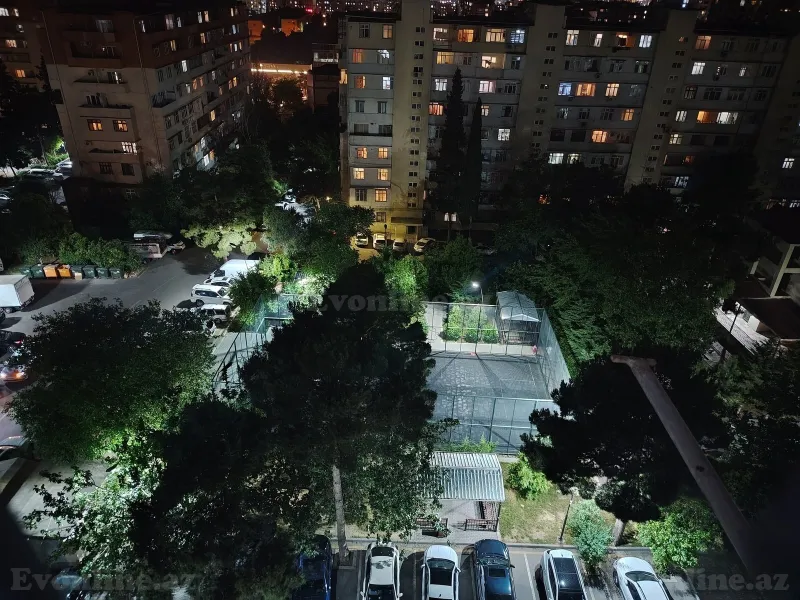 Satılır 4 otaqlı Mənzil Köhnə tikili 100 m² Əhmədli m. - şəkil 14