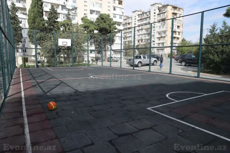 Satılır 4 otaqlı Mənzil Köhnə tikili 100 m² Əhmədli m. - şəkil 15