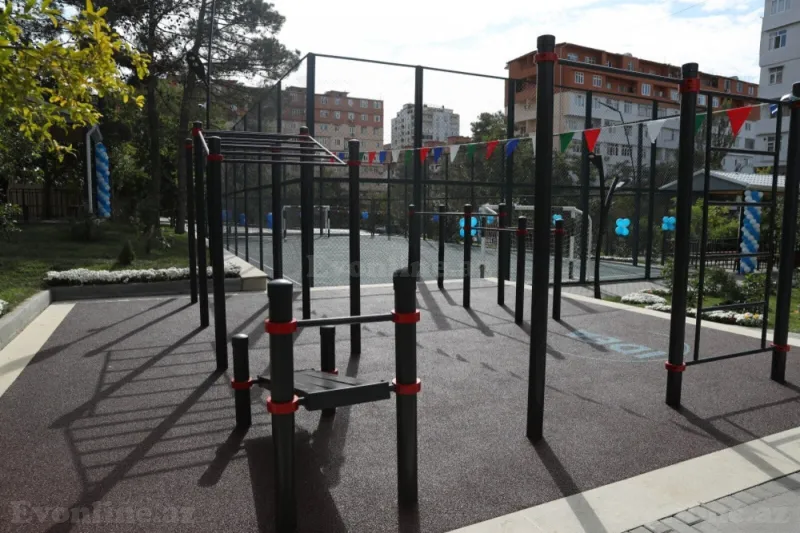 Satılır 4 otaqlı Mənzil Köhnə tikili 100 m² Əhmədli m. - şəkil 19