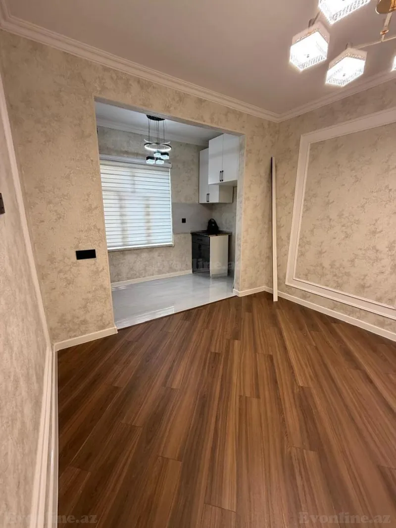 Satılır 2 otaqlı Mənzil Köhnə tikili 45 m² İnşaatçılar m. - şəkil 2