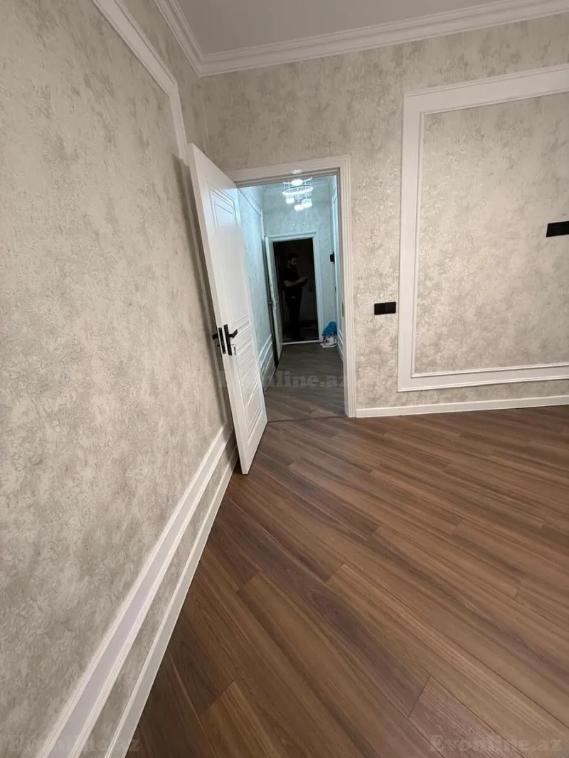 Satılır 2 otaqlı Mənzil Köhnə tikili 45 m² İnşaatçılar m. - şəkil 7