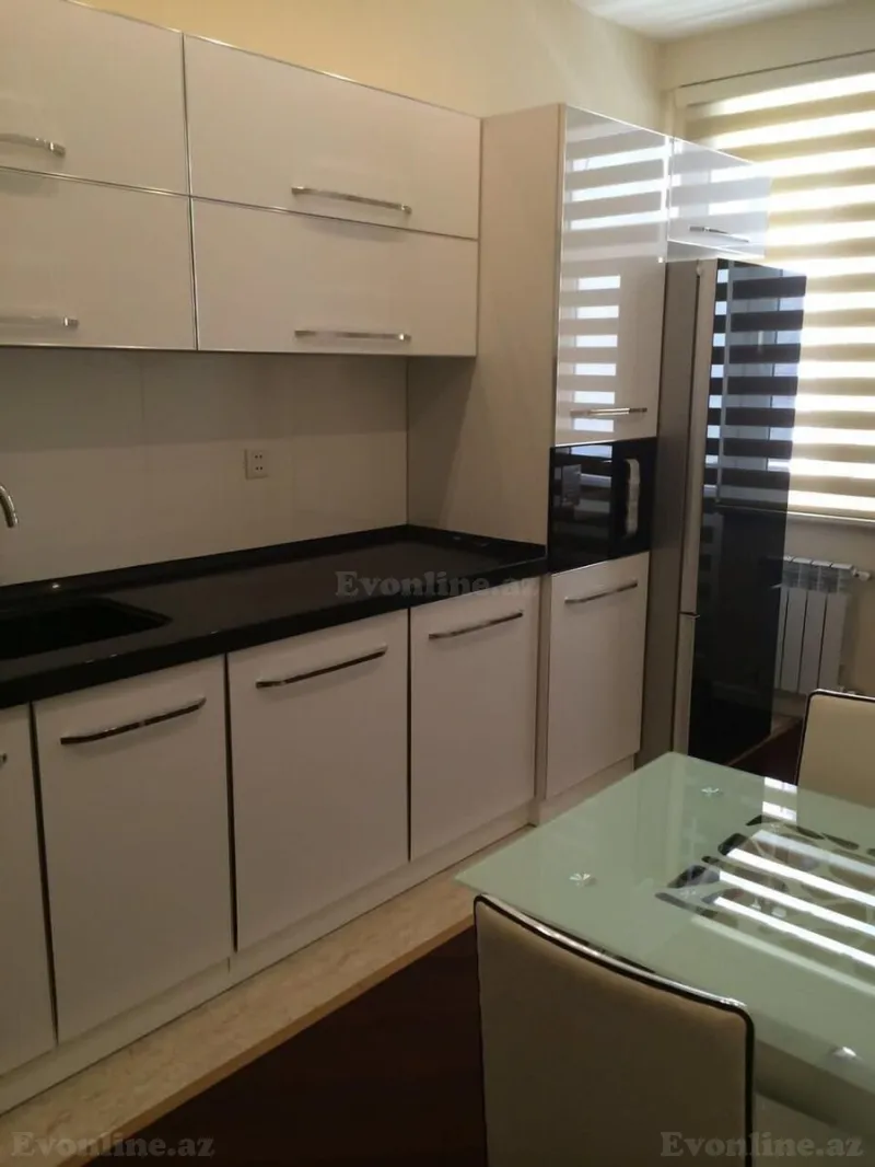 Kirayə verilir 2 otaqlı Mənzil Yeni tikili 80 m² Xətai r. - şəkil 4