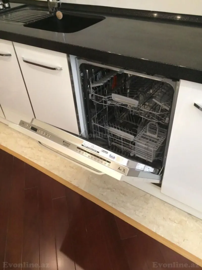 Kirayə verilir 2 otaqlı Mənzil Yeni tikili 80 m² Xətai r. - şəkil 5