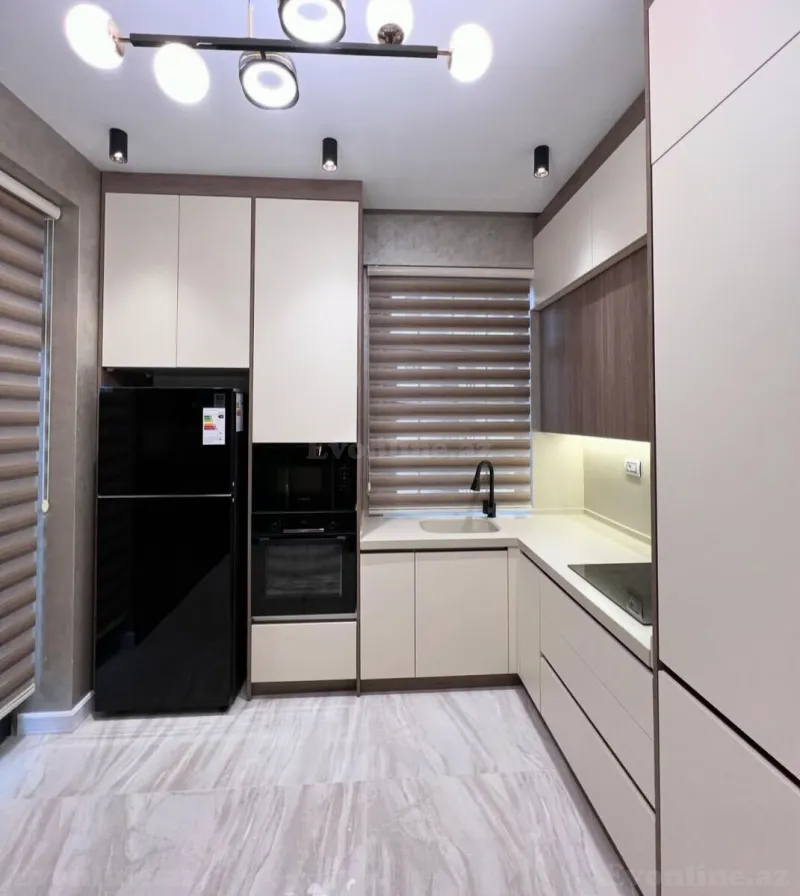Satılır 2 otaqlı Mənzil Yeni tikili 72 m² Memar Əcəmi m. - şəkil 5