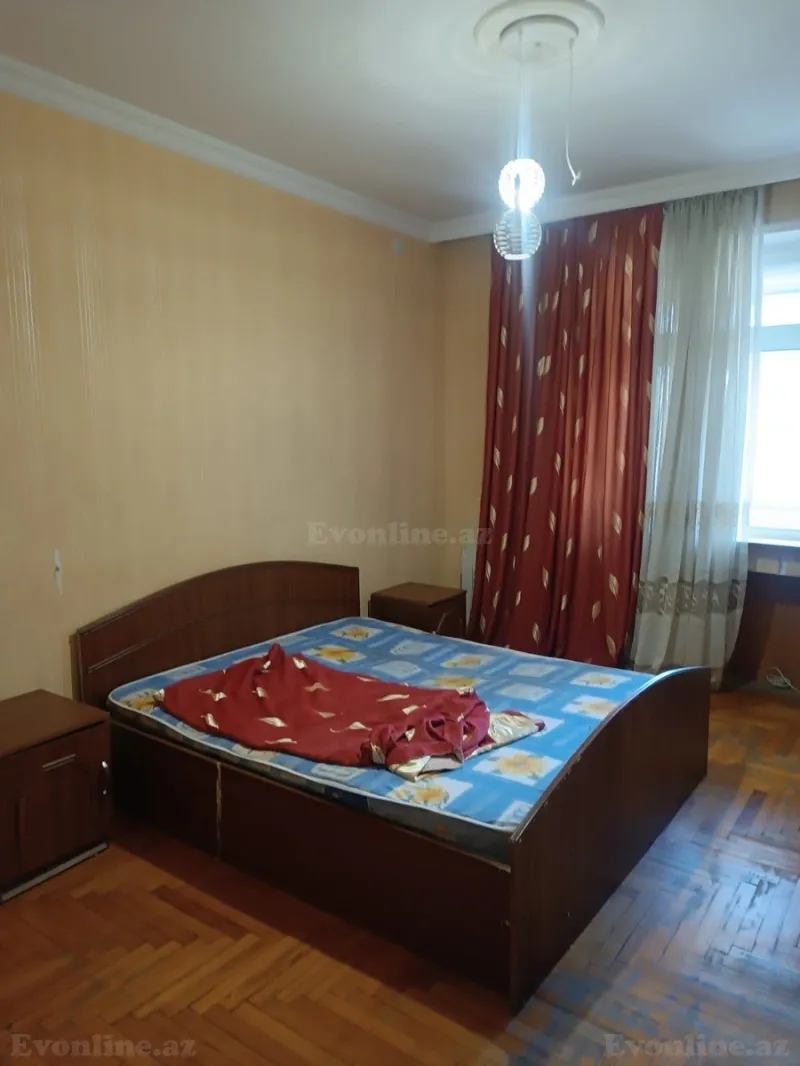 Kirayə verilir 2 otaqlı Mənzil Köhnə tikili 50 m² Memar Əcəmi m. - şəkil 3