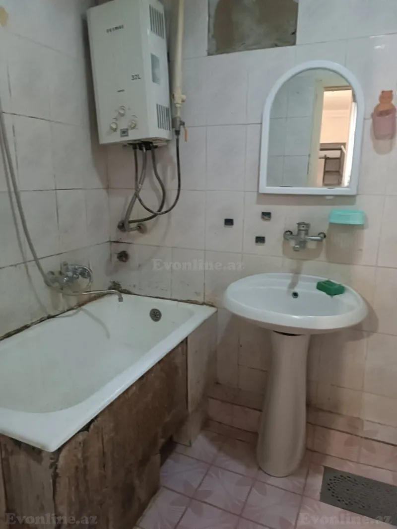 Kirayə verilir 2 otaqlı Mənzil Köhnə tikili 50 m² Memar Əcəmi m. - şəkil 4