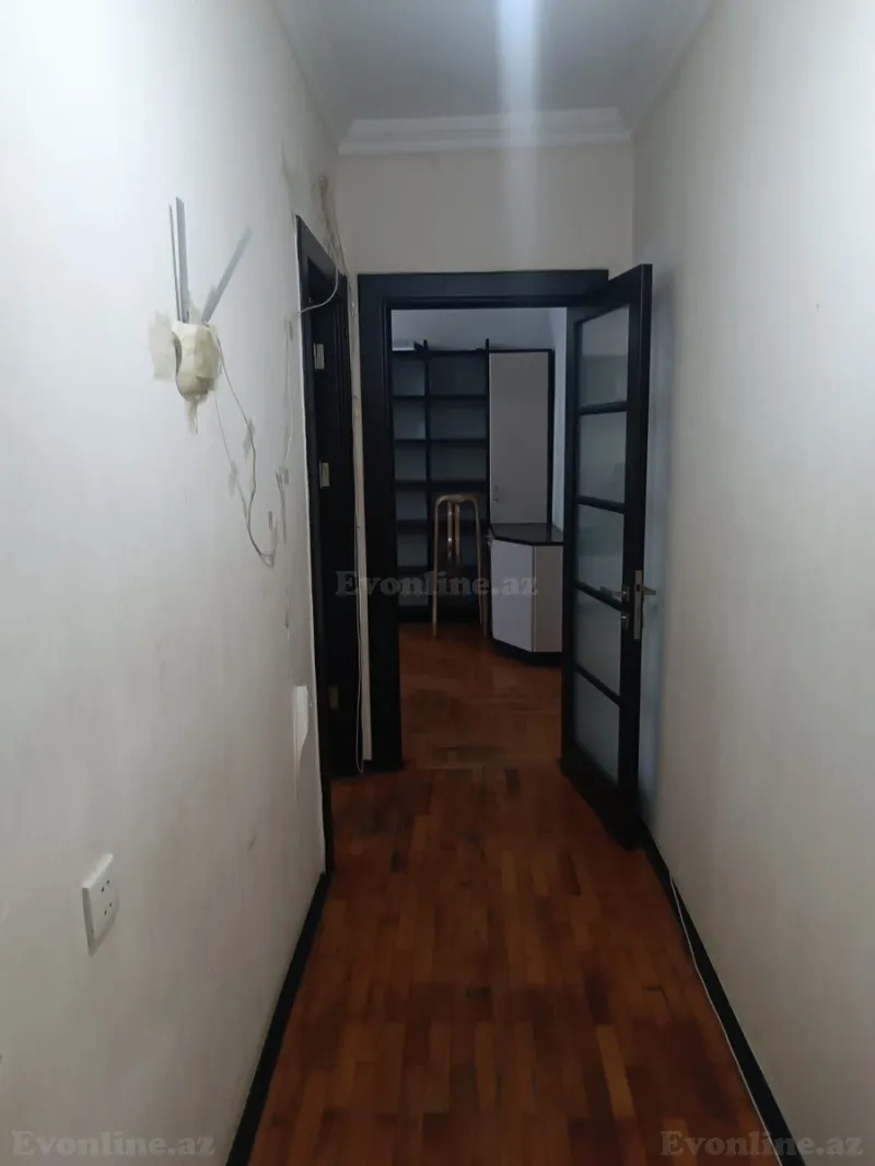Kirayə verilir 2 otaqlı Mənzil Köhnə tikili 50 m² Memar Əcəmi m. - şəkil 11