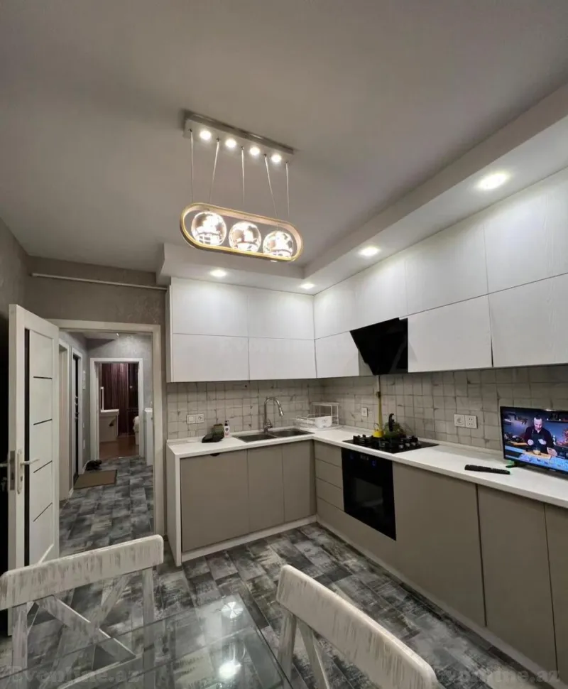 Satılır 2 otaqlı Mənzil Köhnə tikili 75 m² Memar Əcəmi m. - şəkil 8