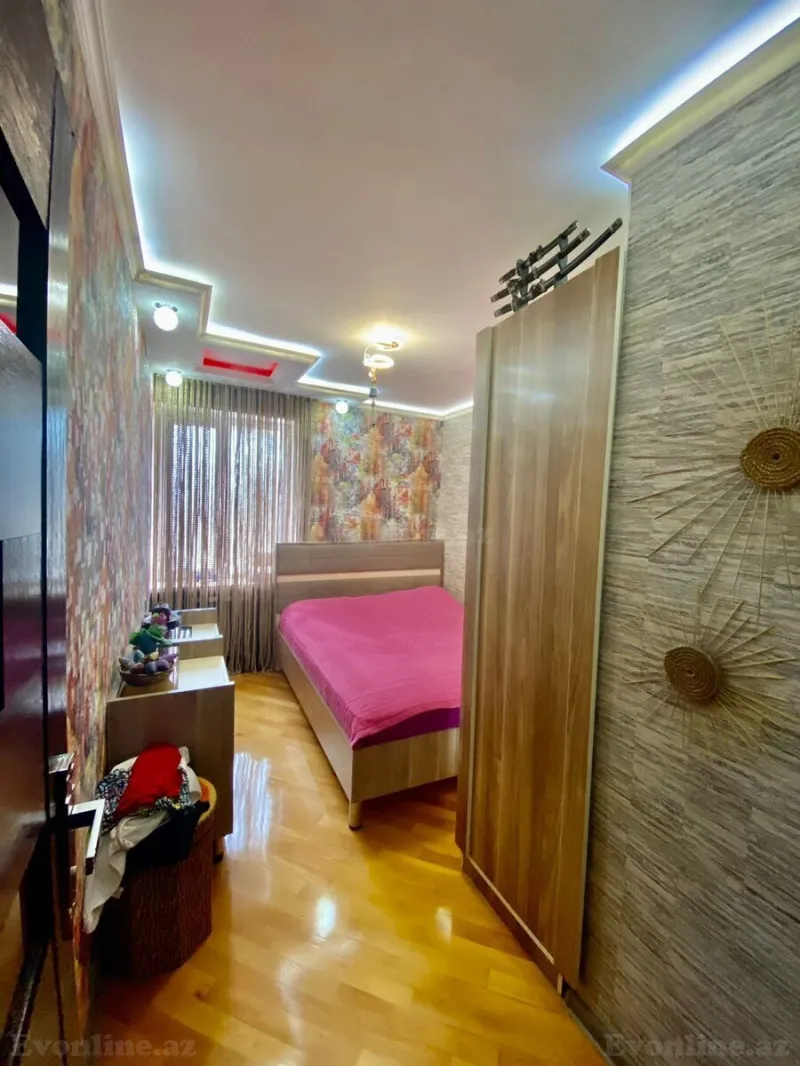 Satılır 3 otaqlı Mənzil Köhnə tikili 65 m² Memar Əcəmi m. - şəkil 2