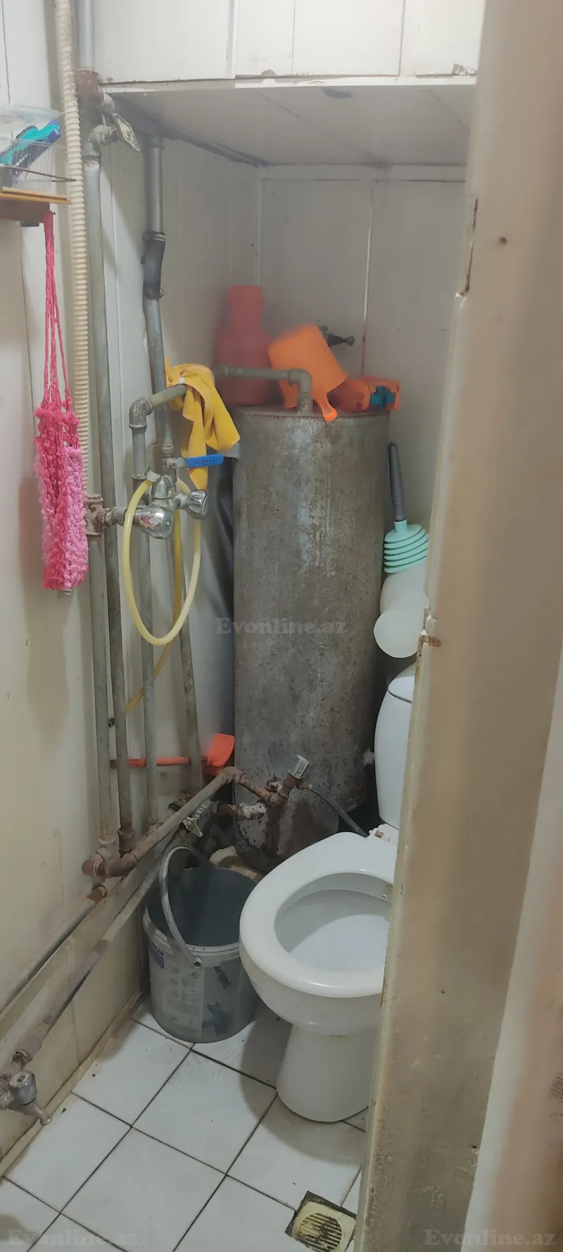 1 otaqlı Həyət evi 30 m² 28 May m. Satılır