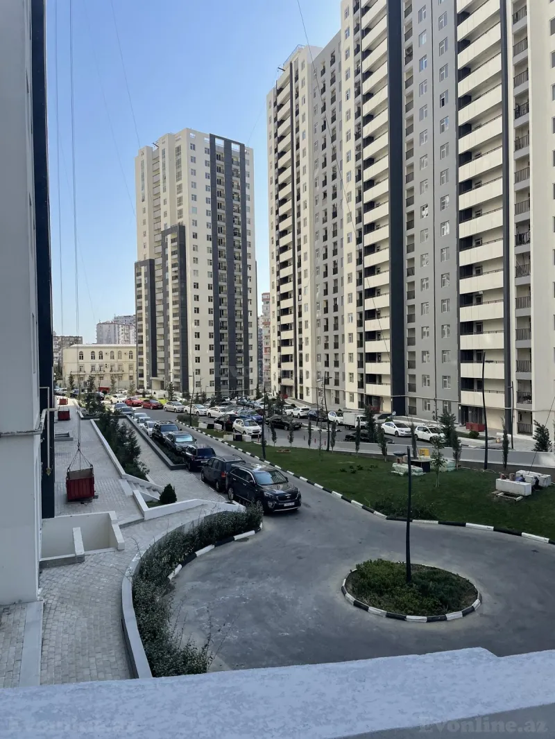 Satılır 4 otaqlı Mənzil Yeni tikili 160 m² Xətai r.