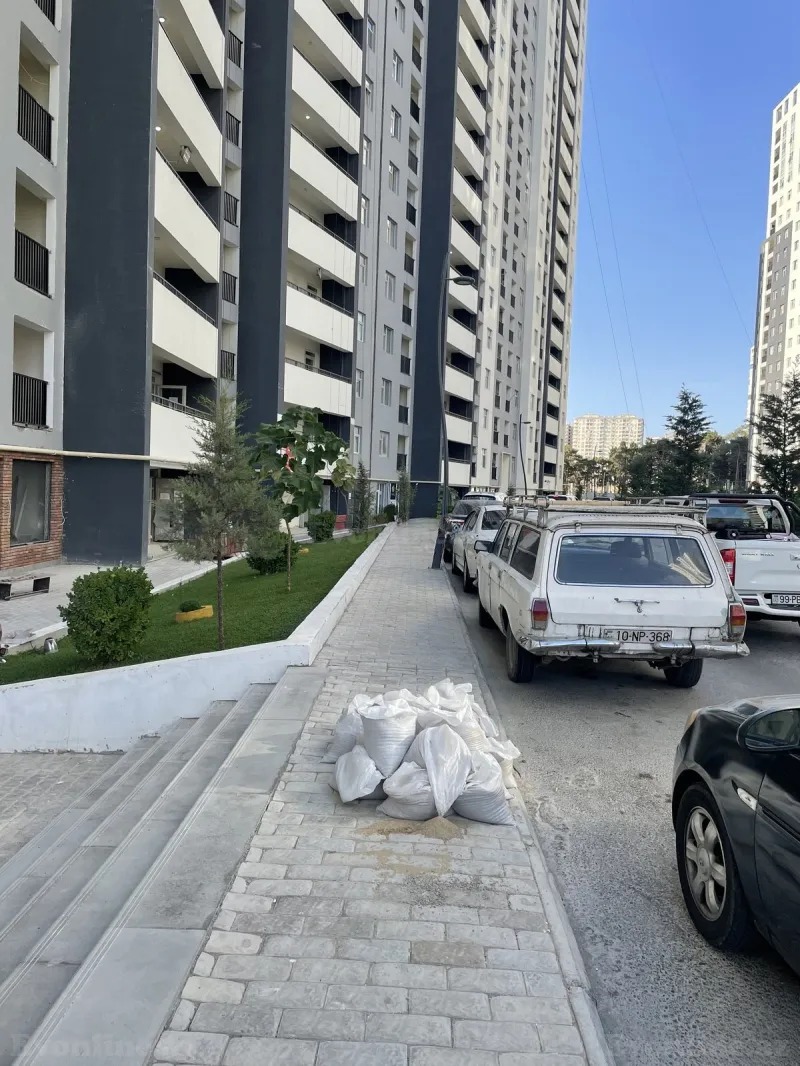 Satılır 4 otaqlı Mənzil Yeni tikili 160 m² Xətai r. - şəkil 23