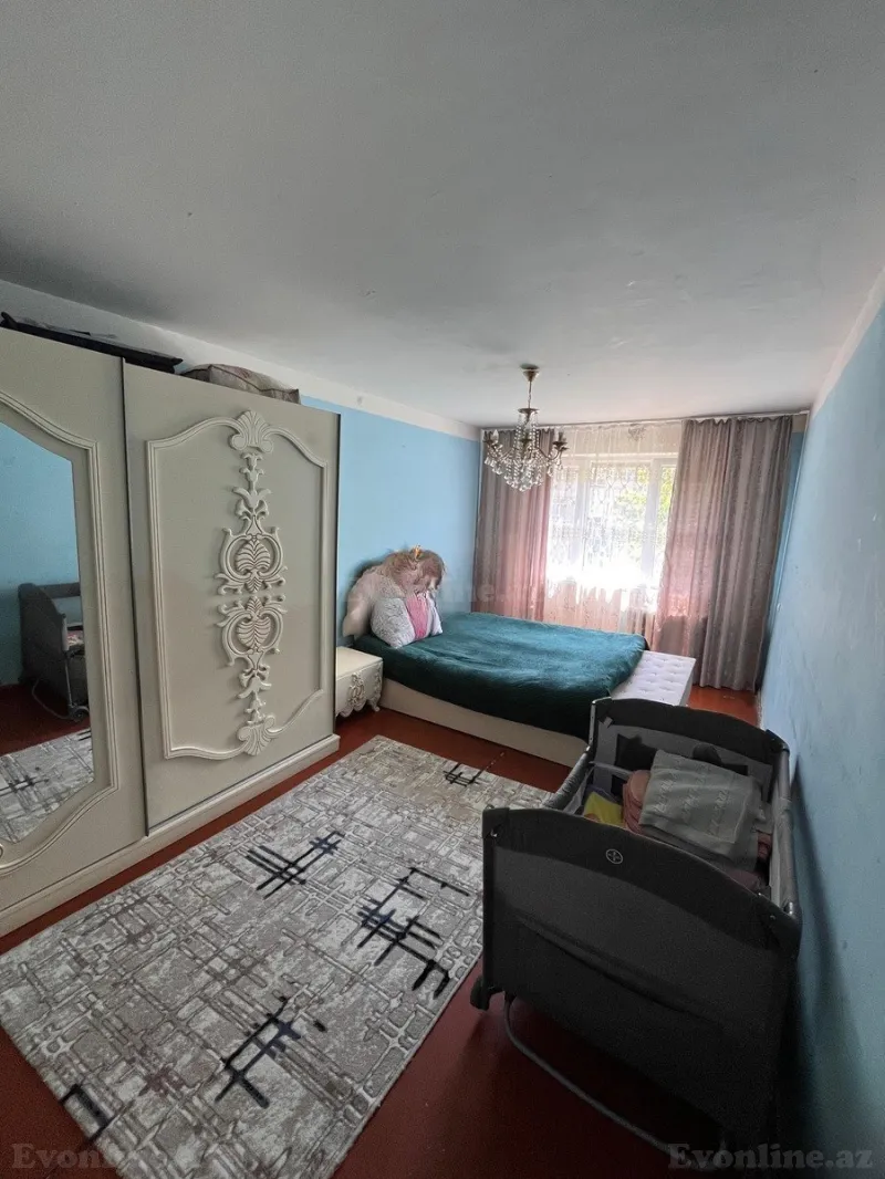 Satılır 3 otaqlı Mənzil Köhnə tikili 70 m² Neftçilər m. - şəkil 9