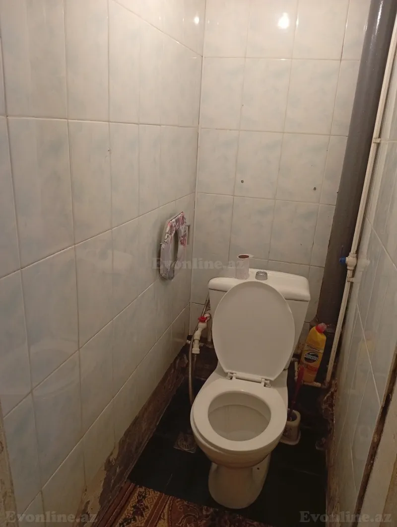 Satılır 3 otaqlı Mənzil Köhnə tikili 70 m² Neftçilər m. - şəkil 13