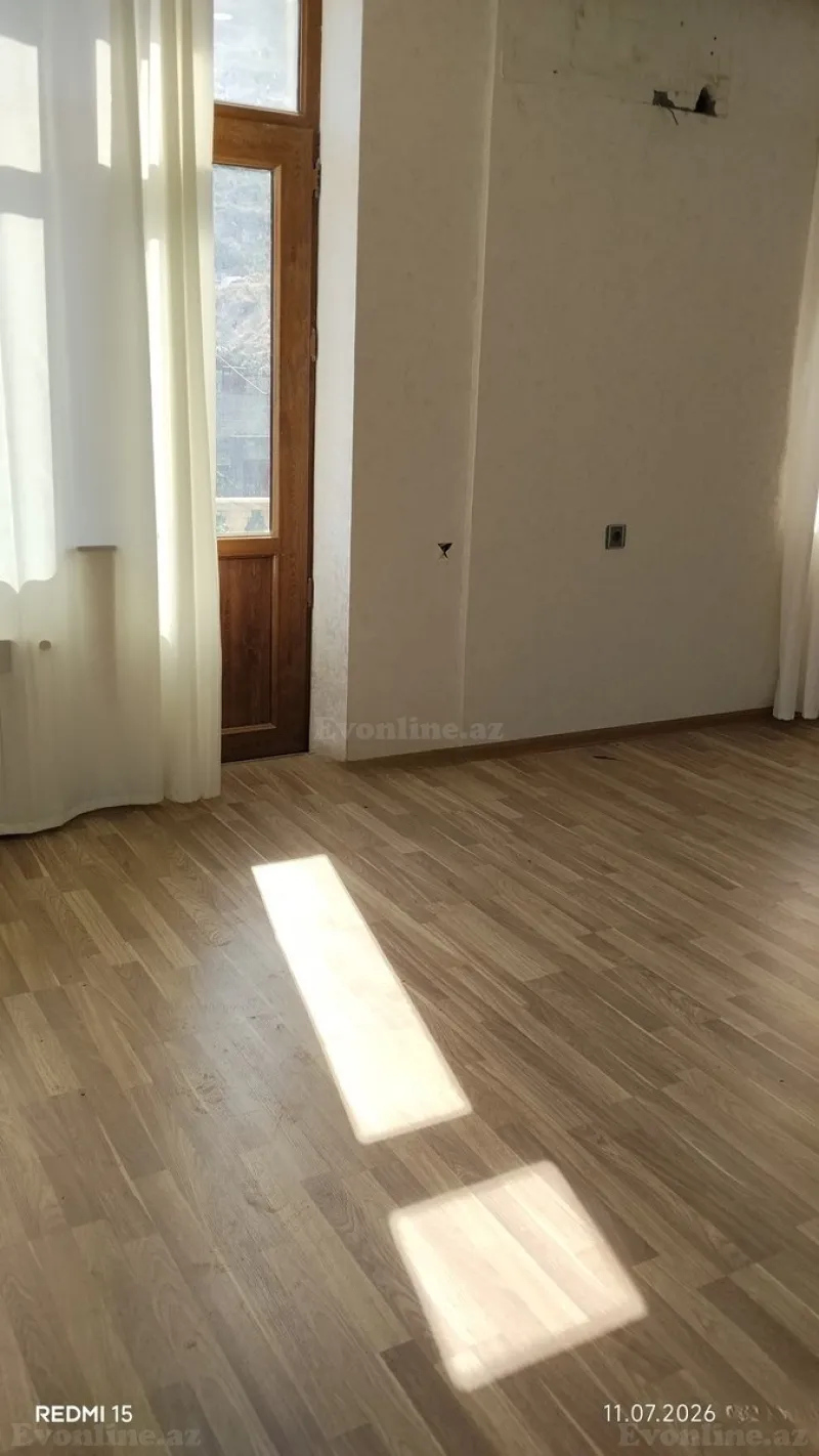 Kirayə verilir 8 otaqlı Həyət evi 480 m² Badamdar - şəkil 16