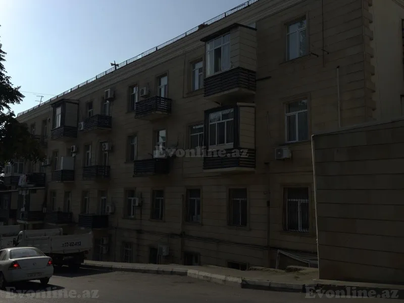 2 otaqlı Mənzil 70 m² Badamdar Satılır