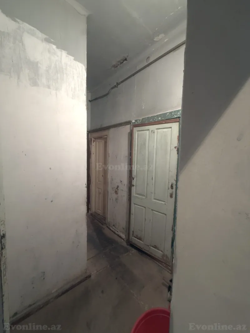 Satılır 2 otaqlı Mənzil Köhnə tikili 70 m² Badamdar - şəkil 7