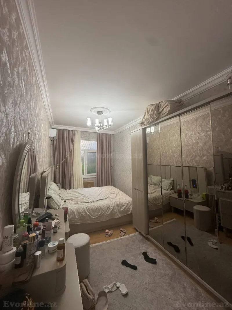 Satılır 2 otaqlı Mənzil Köhnə tikili 78 m² Memar Əcəmi m. - şəkil 2