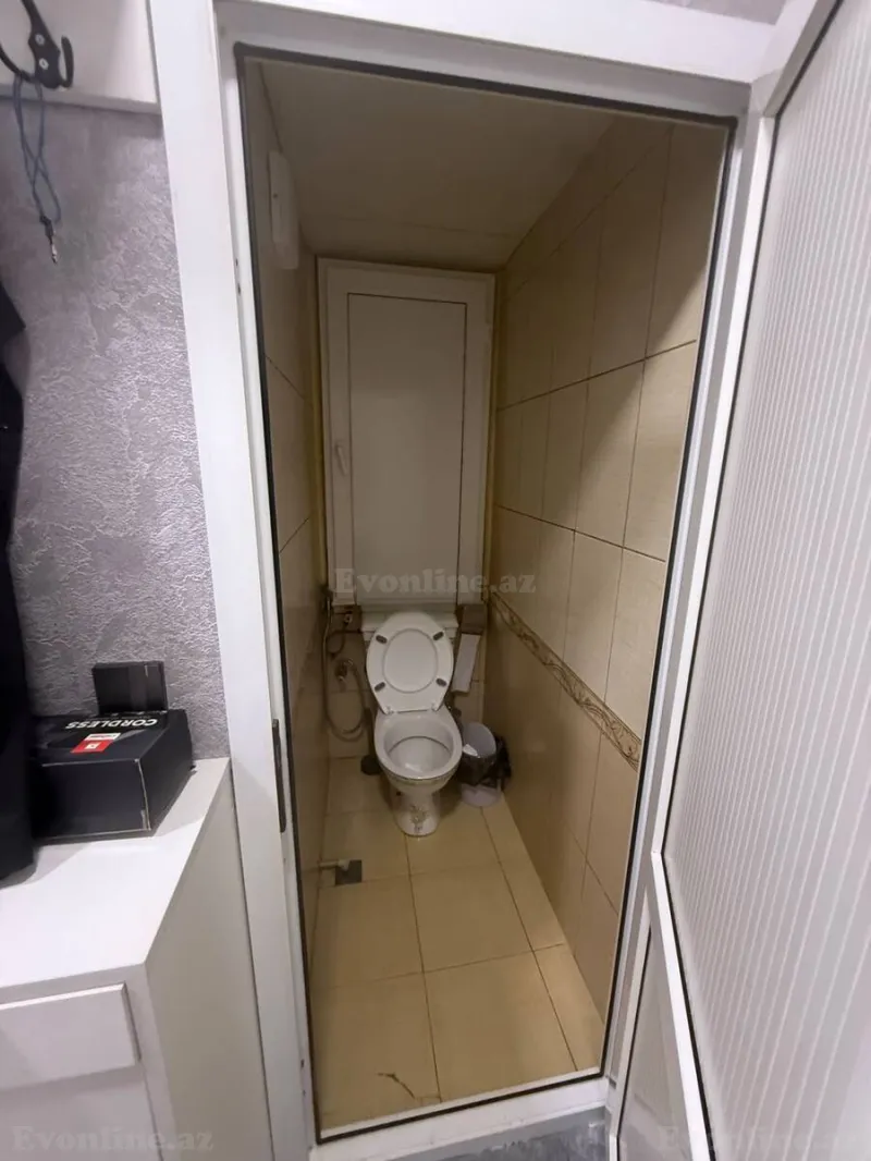 Satılır 2 otaqlı Mənzil Köhnə tikili 78 m² Memar Əcəmi m. - şəkil 4
