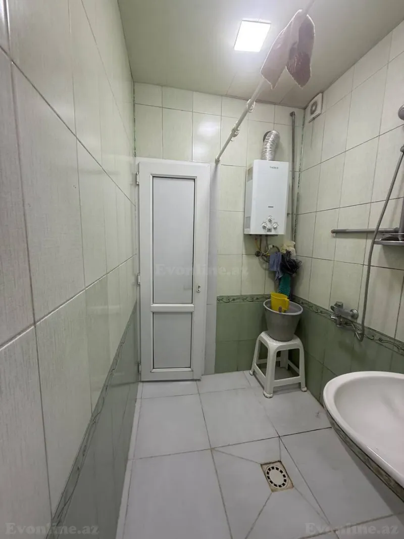 Satılır 2 otaqlı Mənzil Köhnə tikili 78 m² Memar Əcəmi m. - şəkil 6