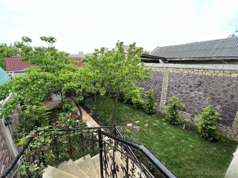 Satılır 6 otaqlı Həyət evi 300 m² Əhmədli m. - şəkil 9