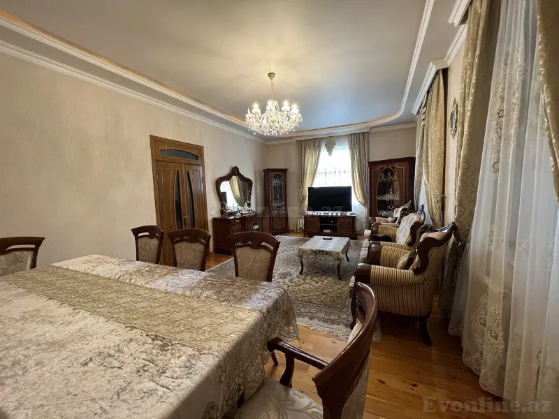 Satılır 6 otaqlı Həyət evi 300 m² Əhmədli m. - şəkil 10