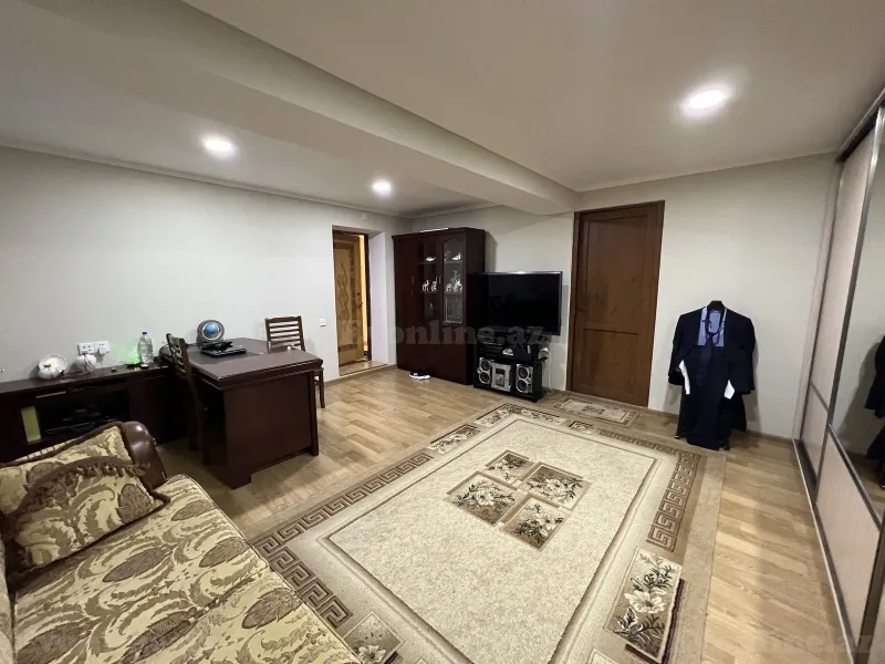 Satılır 6 otaqlı Həyət evi 300 m² Əhmədli m. - şəkil 21