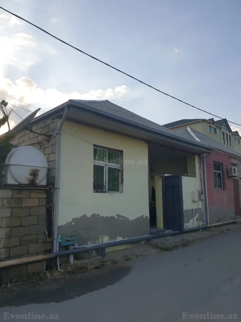 3 otaqlı Həyət evi 80 m² Lökbatan Satılır