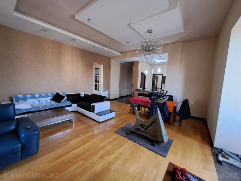 Kirayə verilir 3 otaqlı Mənzil Yeni tikili 180 m² Sahil m. - şəkil 8