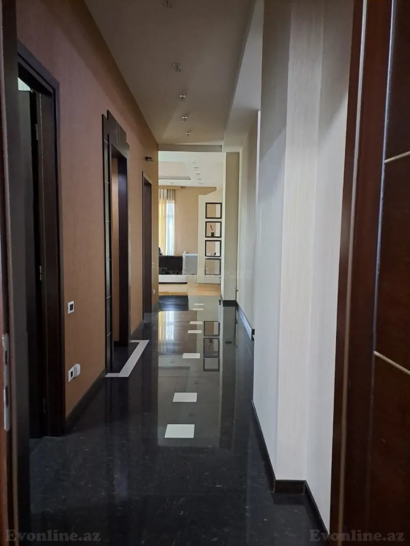 Kirayə verilir 3 otaqlı Mənzil Yeni tikili 180 m² Sahil m. - şəkil 12
