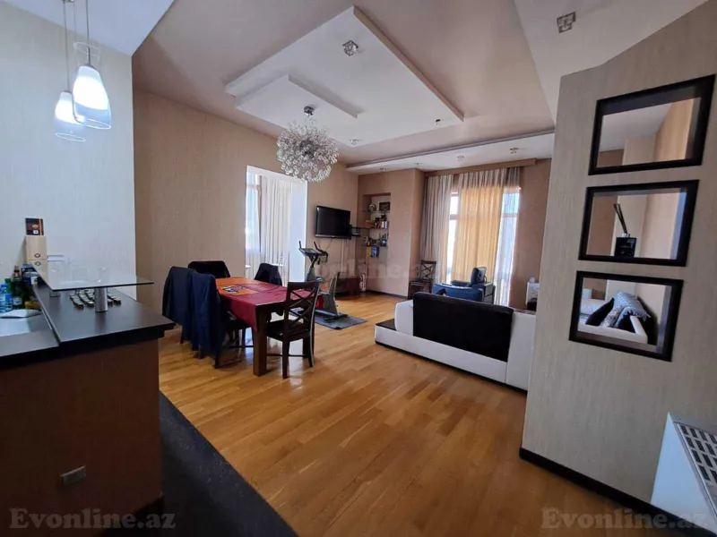 Kirayə verilir 3 otaqlı Mənzil Yeni tikili 180 m² Sahil m. - şəkil 13