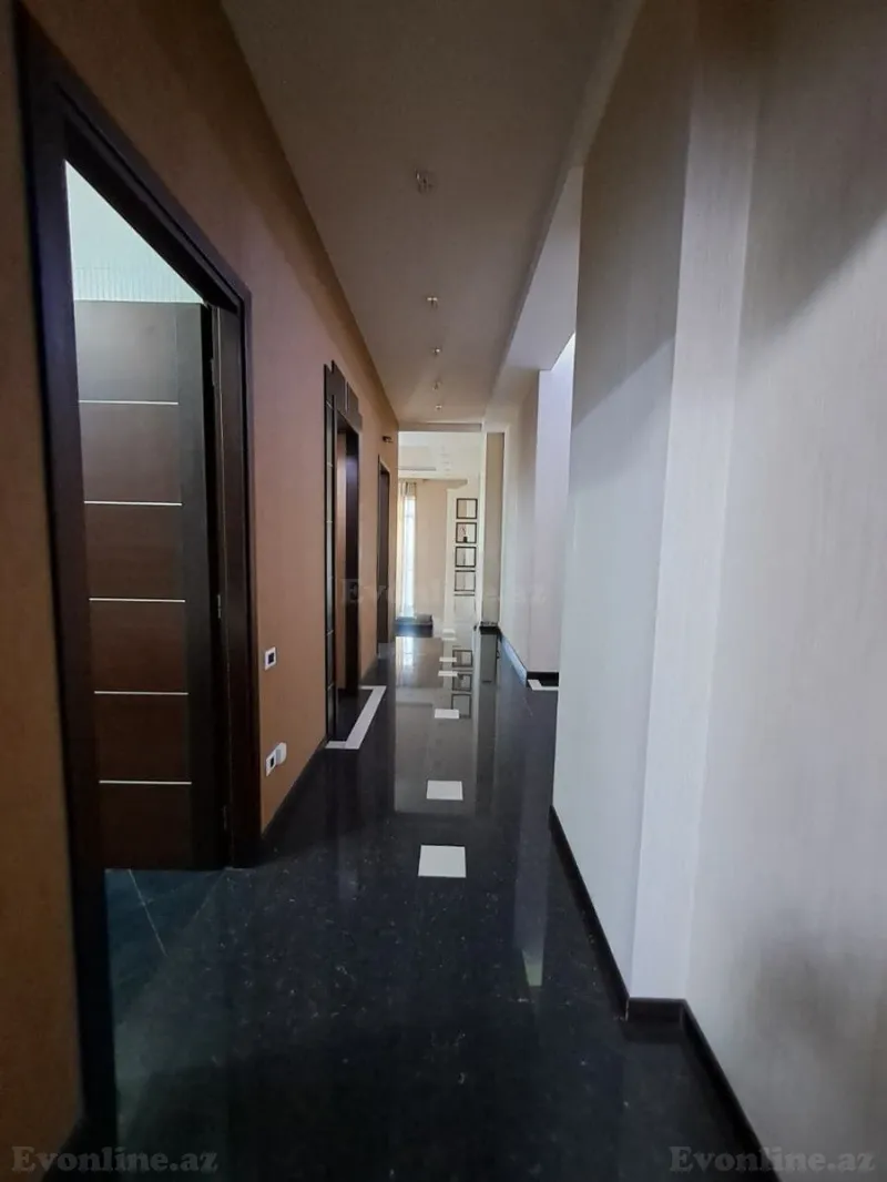 Kirayə verilir 3 otaqlı Mənzil Yeni tikili 180 m² Sahil m. - şəkil 14