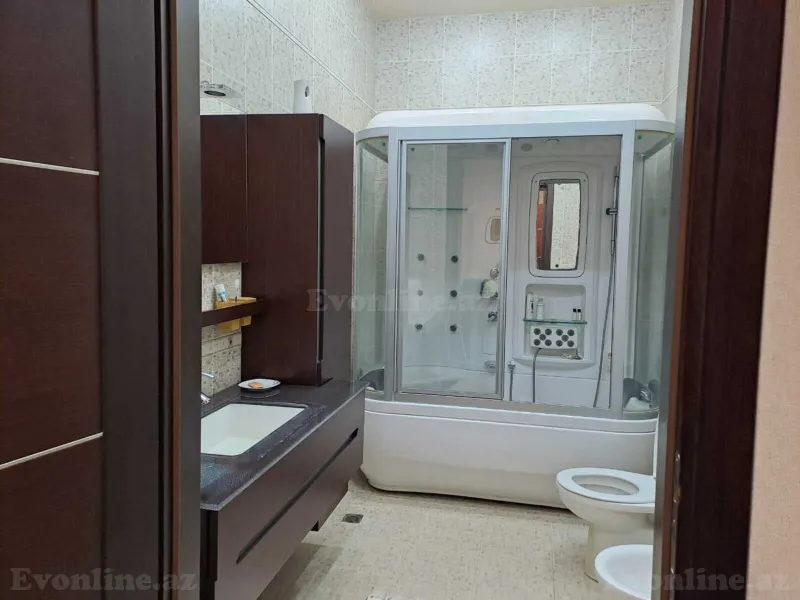 Kirayə verilir 3 otaqlı Mənzil Yeni tikili 180 m² Sahil m. - şəkil 24