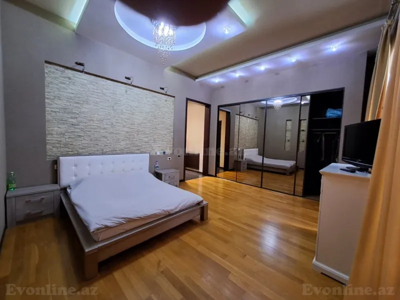 Kirayə verilir 3 otaqlı Mənzil Yeni tikili 180 m² Sahil m. - şəkil 28