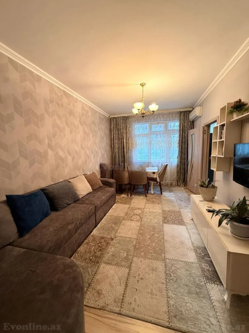 Satılır 2 otaqlı Mənzil Köhnə tikili 55 m² Memar Əcəmi m. - şəkil 2