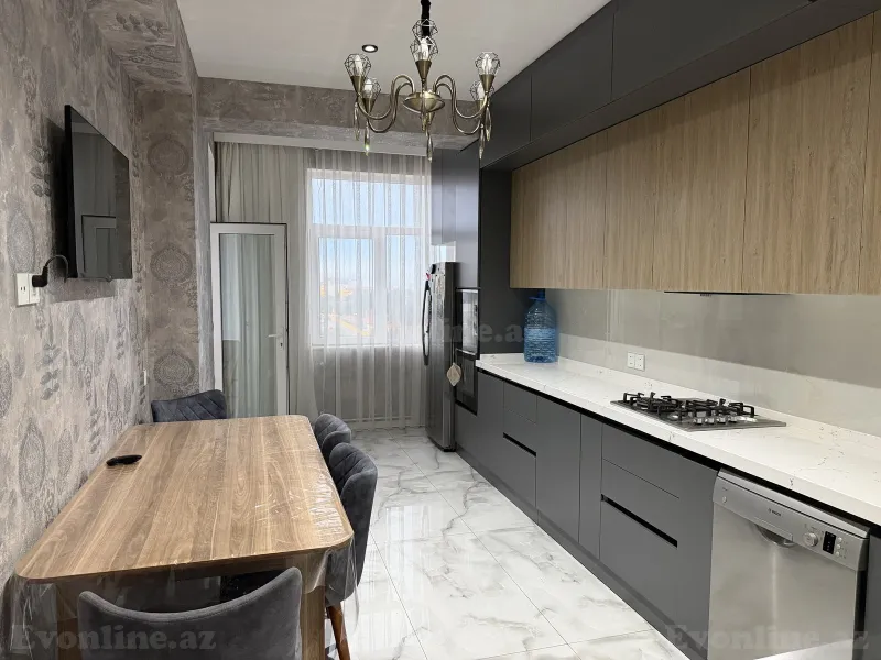 Kirayə verilir 3 otaqlı Mənzil Yeni tikili 130 m² Qara Qarayev m. - şəkil 4