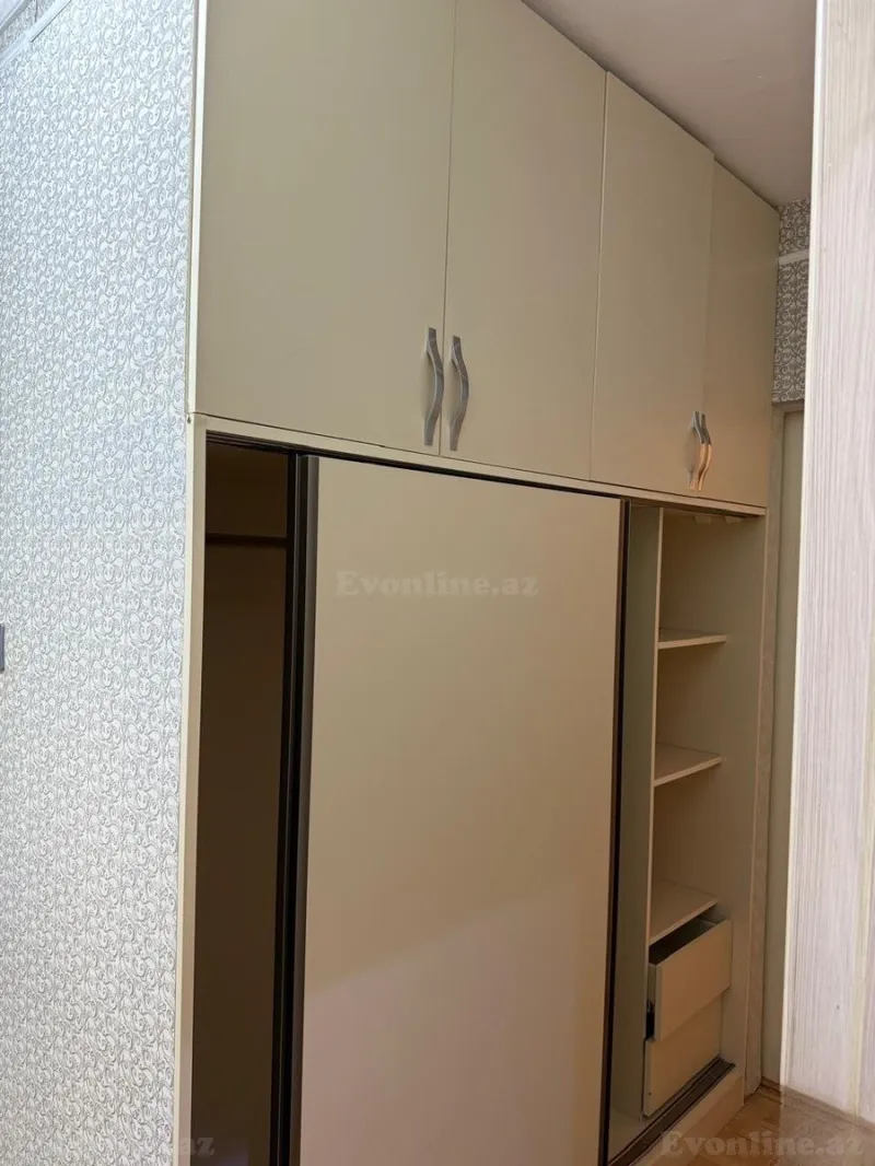 Kirayə verilir 2 otaqlı Mənzil Köhnə tikili 50 m² Memar Əcəmi m. - şəkil 6