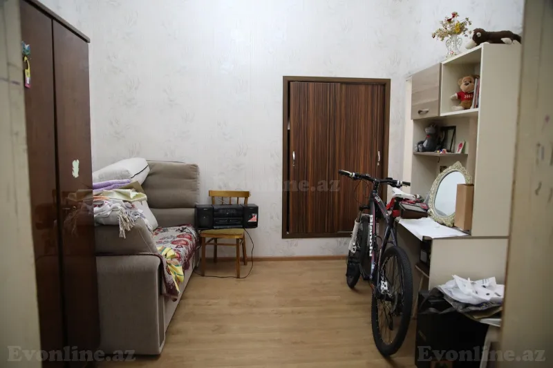 Satılır 3 otaqlı Mənzil Köhnə tikili 60 m² Səbail r. - şəkil 19