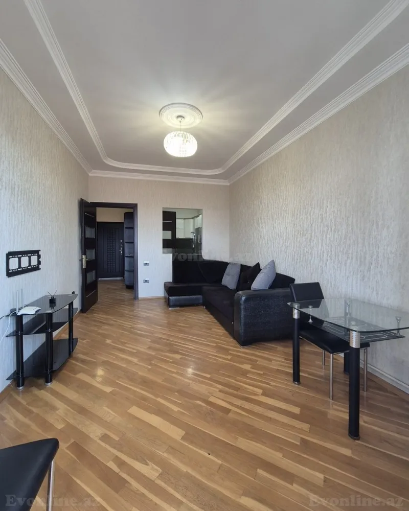 Satılır 2 otaqlı Mənzil Yeni tikili 65 m² 8 Noyabr m. - şəkil 3
