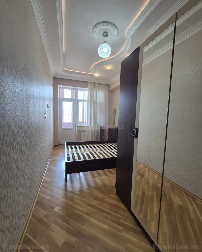 Satılır 2 otaqlı Mənzil Yeni tikili 65 m² 8 Noyabr m. - şəkil 5