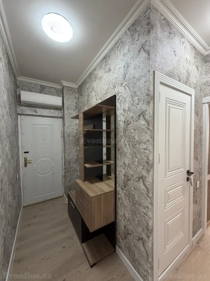 Satılır 2 otaqlı Mənzil Köhnə tikili 45 m² Bakıxanov - şəkil 5