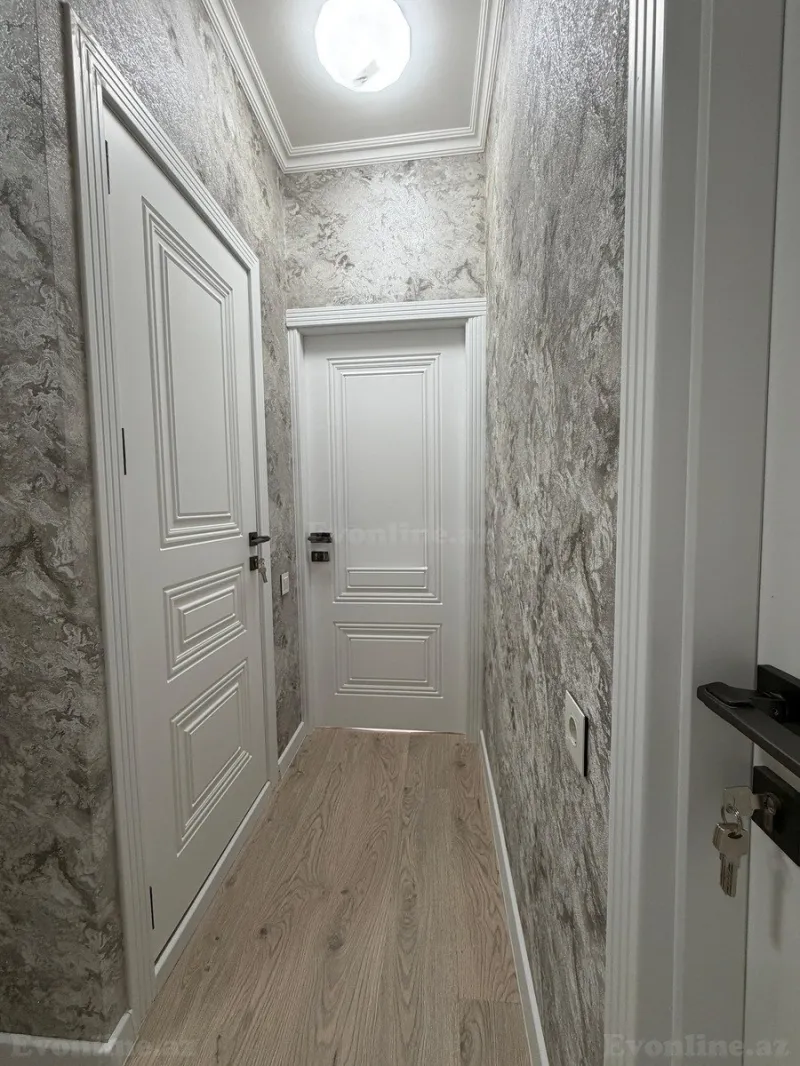 Satılır 2 otaqlı Mənzil Köhnə tikili 45 m² Bakıxanov - şəkil 13
